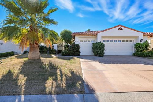 49463 Via Conquistador, La Quinta, CA, 92253-8469 | Card Image
