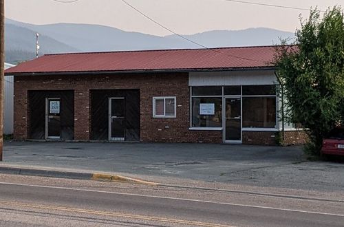 331 E Railroad Ave, Plains, MT, 59859-7742 | Card Image