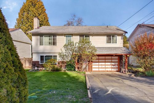 10842 144a St, Surrey, BC, V3R3R1 | Card Image