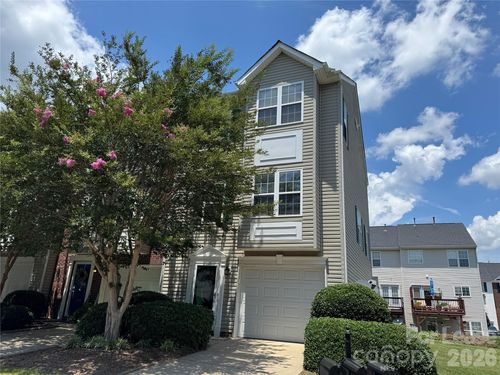 304 Rock Ridge Ln, Mount Holly, NC, 28120-1993 | Card Image