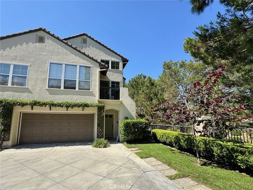 37 Bretagne, Newport Coast, CA, 92657-1030 | Card Image