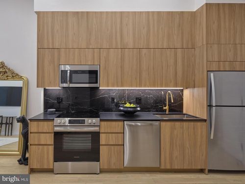 ste-2-1001 S Broad St, PHILADELPHIA, PA, 19147-3693 | Card Image