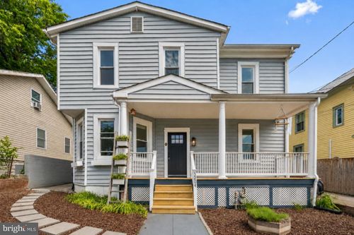 3204 Perry St, MOUNT RAINIER, MD, 20712-2030 | Card Image
