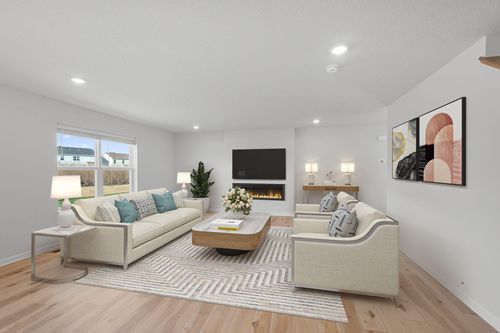 7201 Paris Ave Ne, Otsego, MN, 55330-2910 | Card Image