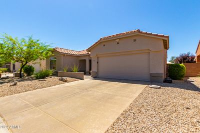 15353 W Arzon Way, House other with 2 bedrooms, 3 bathrooms and null parking in Sun City West AZ | Image 2