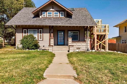 306 3rd St, Wakefield, KS, 67487-9002 | Card Image