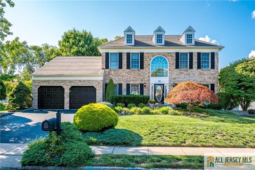 25 Dickinson Rd, KENDALL PARK, NJ, 08824-1844 | Card Image