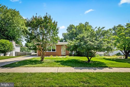 6711 Laurelwood Ave, BALTIMORE, MD, 21209-1446 | Card Image