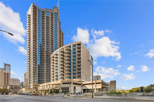 2011-400 W Peachtree St Nw, Atlanta, GA, 30308-3551 | Card Image