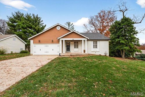 1010 Bridle Spur Ln, Lake St Louis, MO, 63367-2041 | Card Image