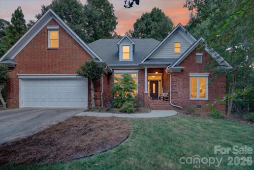 4737 Myers Ln, Harrisburg, NC, 28075-7607 | Card Image