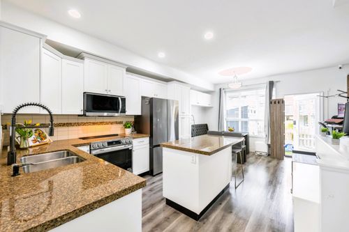 71-7848 170 St, Surrey, BC, V4N6M4 | Card Image
