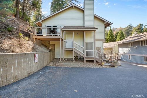 323 Canyon Crest Ln, Lake Arrowhead, CA, 92352 | Card Image