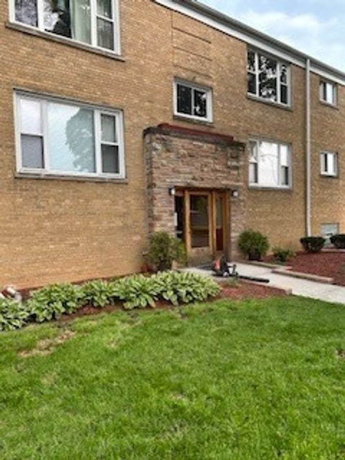 3s-101 Ashland Ave, Evanston, IL, 60202-3769 | Card Image