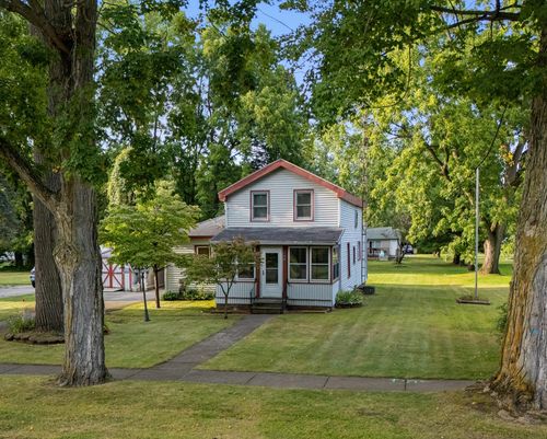 108 Centennial St, Litchfield, MI, 49252-9702 | Card Image