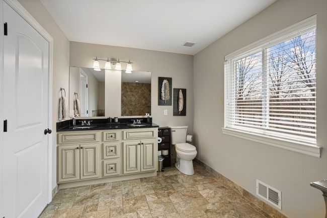 9212 Hidden Oaks Dr, House other with 4 bedrooms, 4 bathrooms and null parking in Grand Blanc MI | Image 14