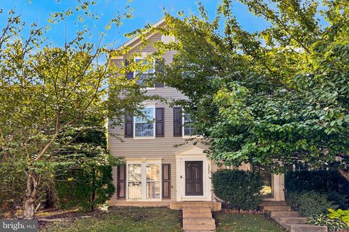 12415 Selkirk Cir, BRISTOW, VA, 20136-3076 | Card Image