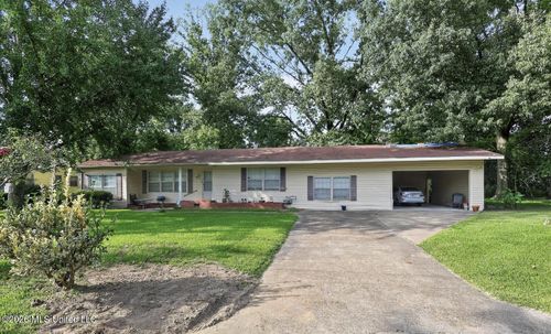 509 Glendale Dr, Yazoo City, MS, 39194-2303 | Card Image