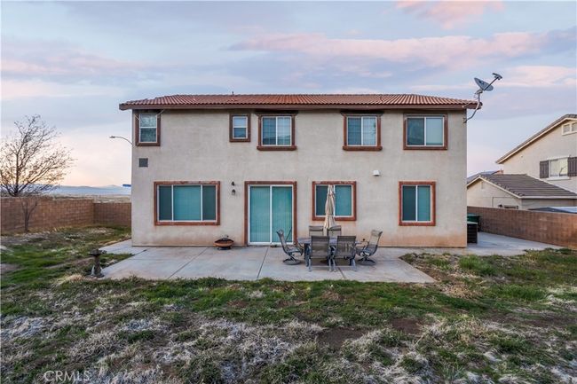 7556 W Avenue L11, House other with 5 bedrooms, 3 bathrooms and 2 parking in Lancaster CA | Image 23