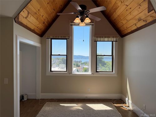 room-1-54 N Broadway, Greenburgh, NY, 10591 | Card Image