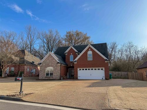 370 Running Brook Ln, Oakland, TN, 38060-5310 | Card Image