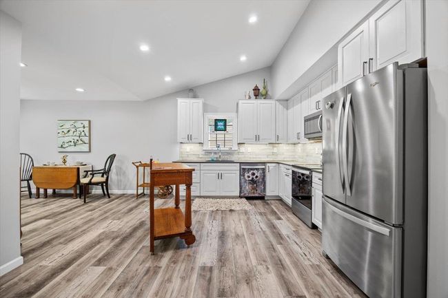 7 Oak View Dr, House other with 3 bedrooms, 2 bathrooms and null parking in STAUNTON VA | Image 6