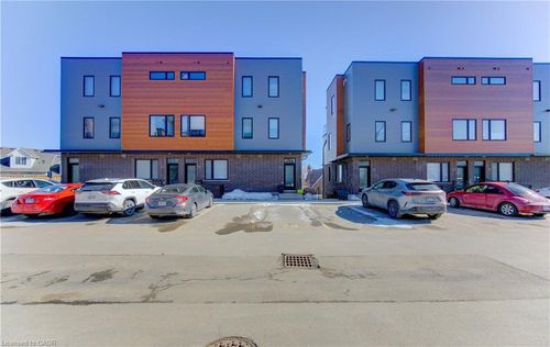23-54 Bridge St W, Kitchener, ON, N2K0G4 | Card Image