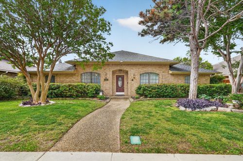 6520 Clearhaven Cir, Dallas, TX, 75248-4018 | Card Image