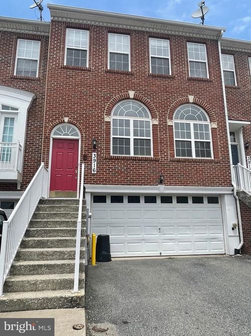 3916 Bryant Park Cir, BURTONSVILLE, MD, 20866-2111 | Card Image