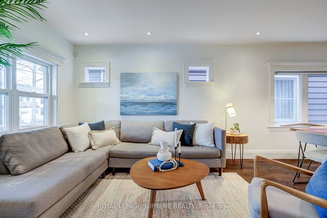 36 Walpole Ave, House attached with 4 bedrooms, 2 bathrooms and null parking in Toronto ON | Image 5