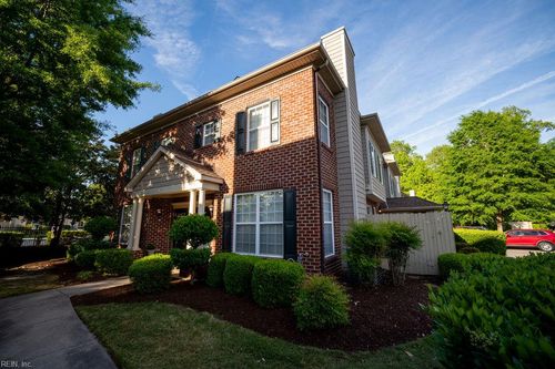 5324 Elston Ln, Virginia Beach, VA, 23455-6892 | Card Image
