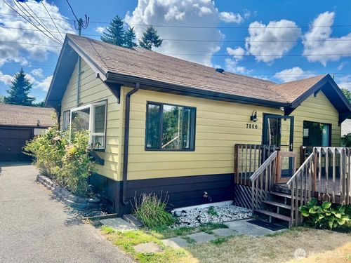 7806 Beverly Blvd, Everett, WA, 98203-6713 | Card Image