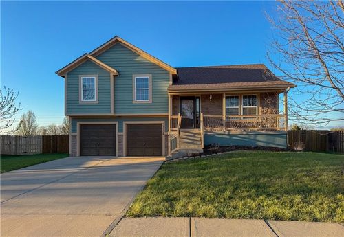 31726 W 167th Ter, Gardner, KS, 66030-1674 | Card Image