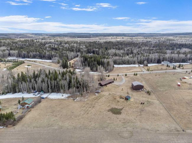 29508 Range Road 52 # 12, Home with 4 bedrooms, 3 bathrooms and 8 parking in Rural Mountain View County AB | Image 39