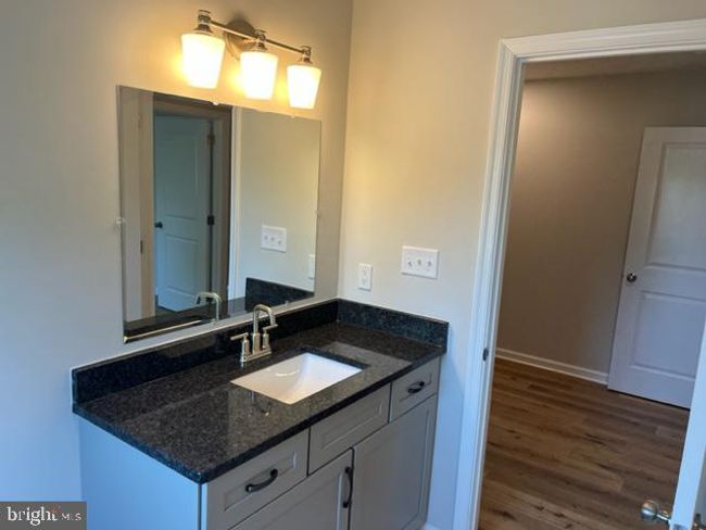 UNIT-4 - 215 E Linden St, Condo with 2 bedrooms, 1 bathrooms and null parking in KENNETT SQUARE PA | Image 33