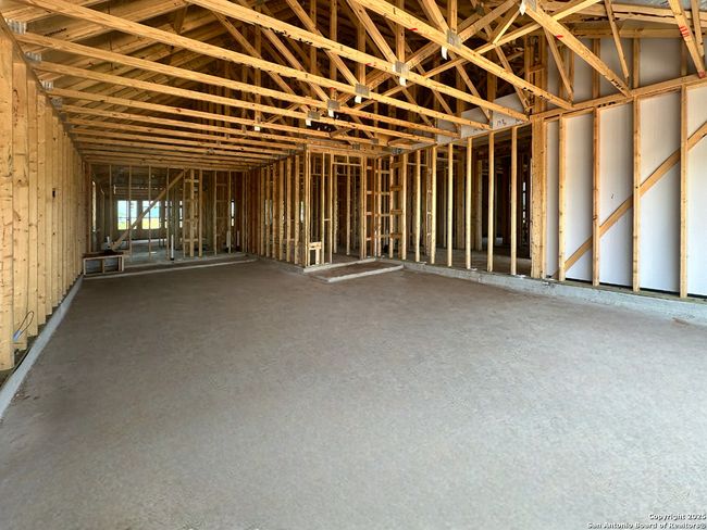 12915 Spur Holw, House other with 3 bedrooms, 3 bathrooms and null parking in Schertz TX | Image 10