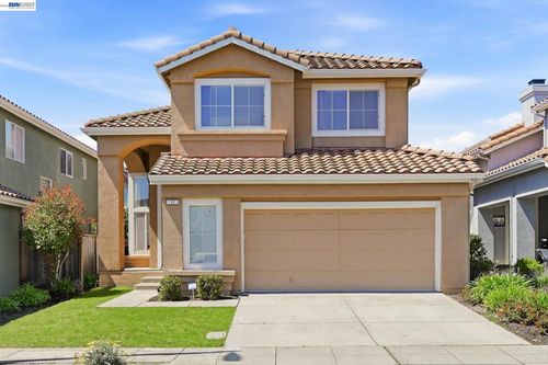 17 Miranda Ct, Alameda, CA, 94502-8002 | Card Image