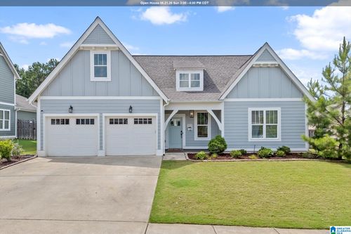 7832 Raleigh Dr, TRUSSVILLE, AL, 35173-2473 | Card Image