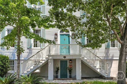424 E President St, Savannah, GA, 31401-3811 | Card Image