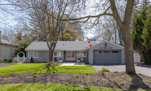 3136 Princess Blvd, Burlington, ON, L7N1G4 | Card Image