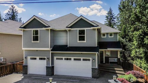 6106 207th Ave E, Bonney Lake, WA, 98391-6105 | Card Image