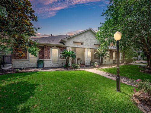 11 Marys Creek Ln, Friendswood, TX, 77546-3493 | Card Image