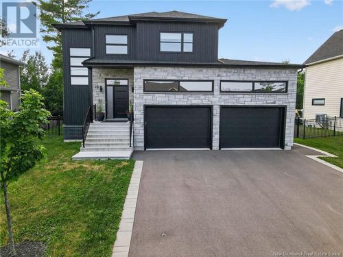 10 Rosebank Cres, Riverview, NB, E1B0R6 | Card Image