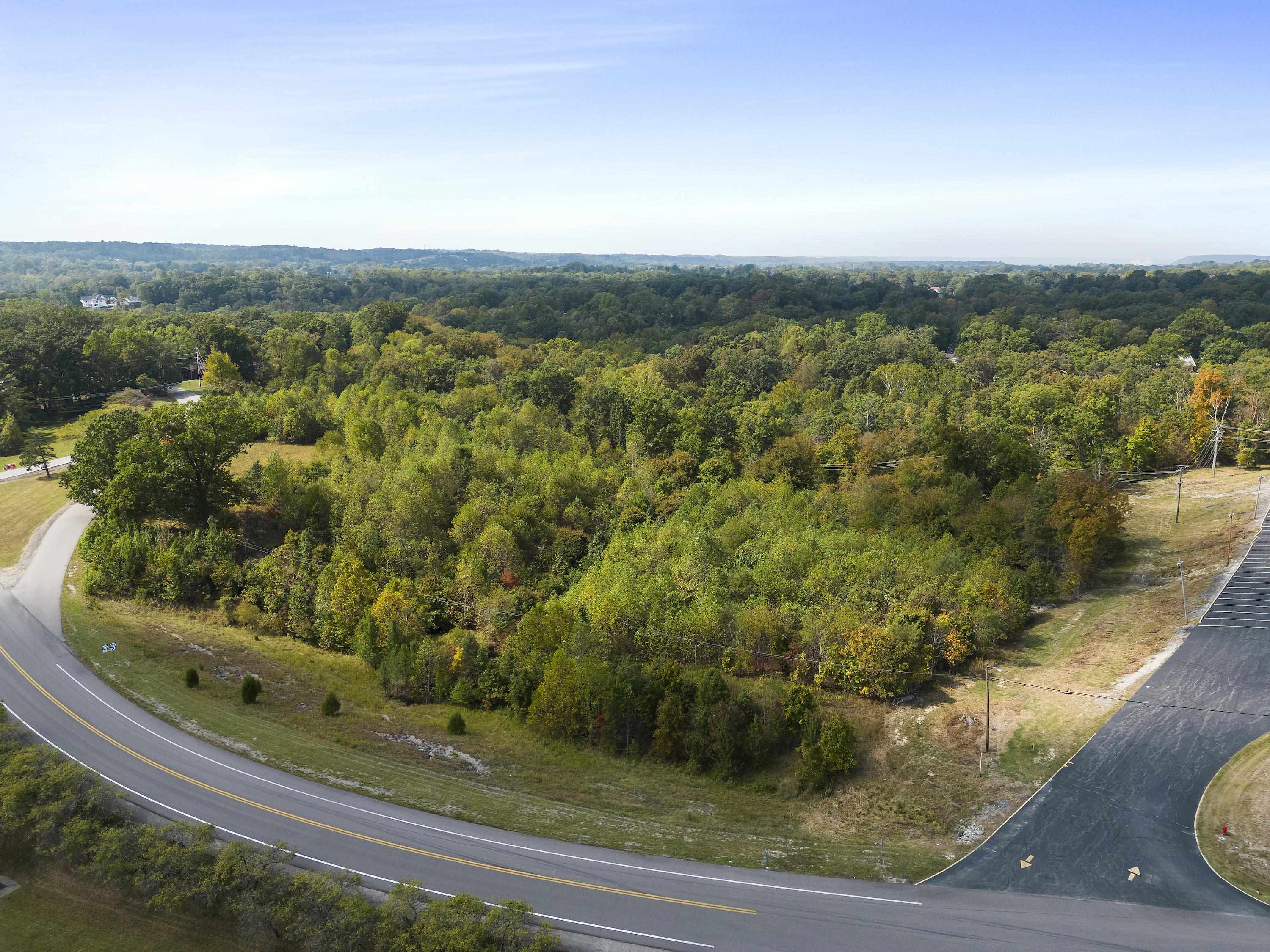 Land in Russell 3