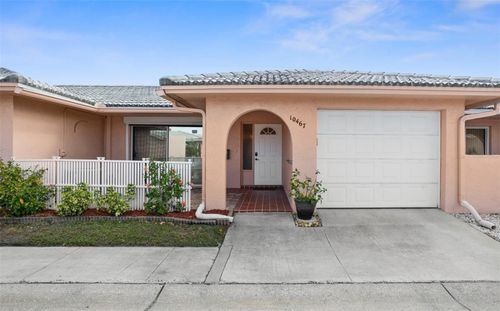 10467 Larchmont Pl N, PINELLAS PARK, FL, 33782-2753 | Card Image