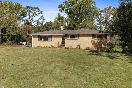25 Forestdale Dr, Taylors, SC, 29687-3725 | Card Image
