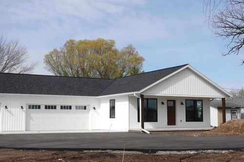 W5311 E Pioneer Road, Fond Du Lac, WI, 54935 | Card Image