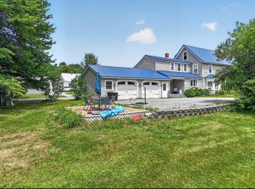 28 Park St, Lisbon, ME, 04250-6426 | Card Image