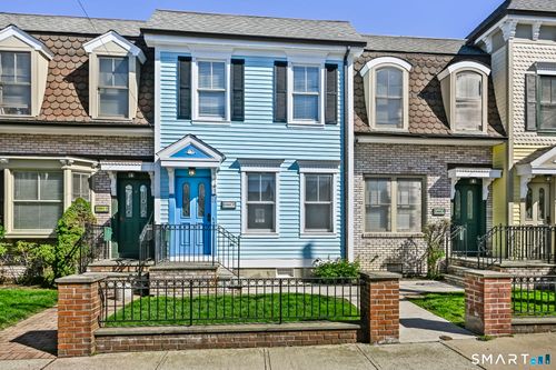 17 Dolsen Pl, Stamford, CT, 06901-1106 | Card Image