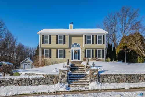 27 Cedar Rdg, Bristol, CT, 06010-9402 | Card Image